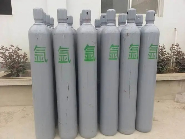 氩气